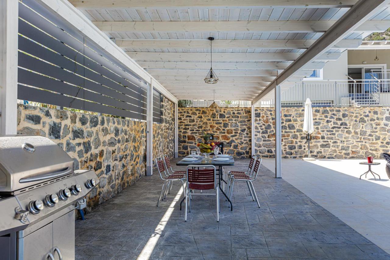 Family Friendly Basilicata Attali Villa Private Pool,Children Area Vlikhádha Exterior foto